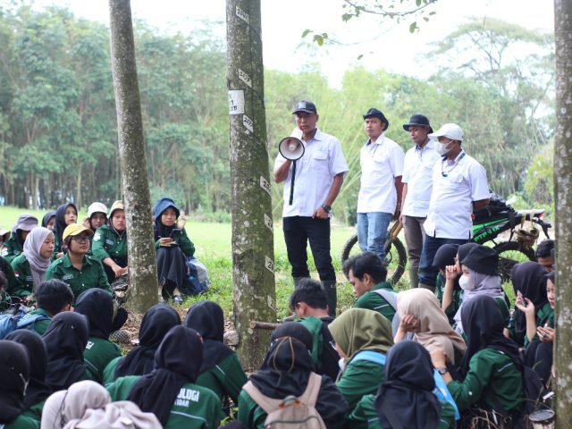 Mahasiswa Prodi Agroteknologi Laksanakan Praktikum Kunjung Lapang ke PT. Perkebunan Nusantara IX