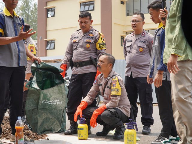 Polres Magelang Kota Gandeng UNTIDAR Latih Bhabinkamtibmas Olah Sampah